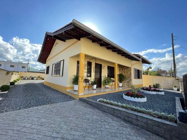 Raridade de Casa térrea com 3 quartos
