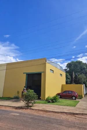 VENDE-SE BARRACÃO COMERCIAL - MORADA NOVA UBERLANDIA MG