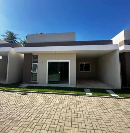 Casa em Camaçari - Abrantes