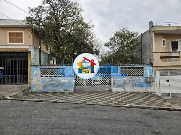 Terreno de 335M² com 3 moradias Proximo do Mercado Mônica