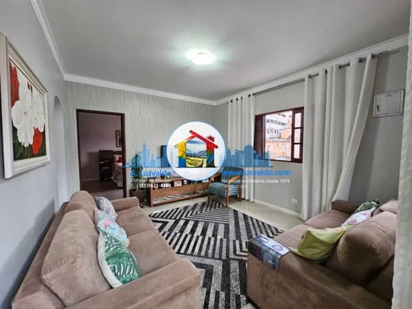 Casa com 3 dormitórios, 3 vagas e mais 1 moradia no Jd. São Carlos