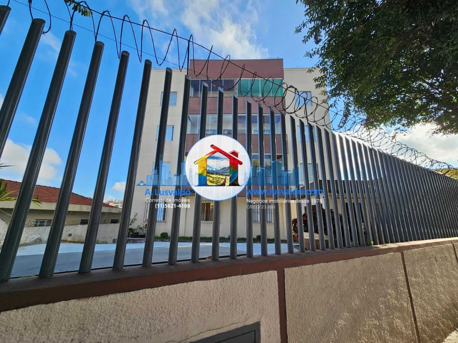Apartamento com 2 dormitórios, varanda e 1 vaga próximo da Cupecê!