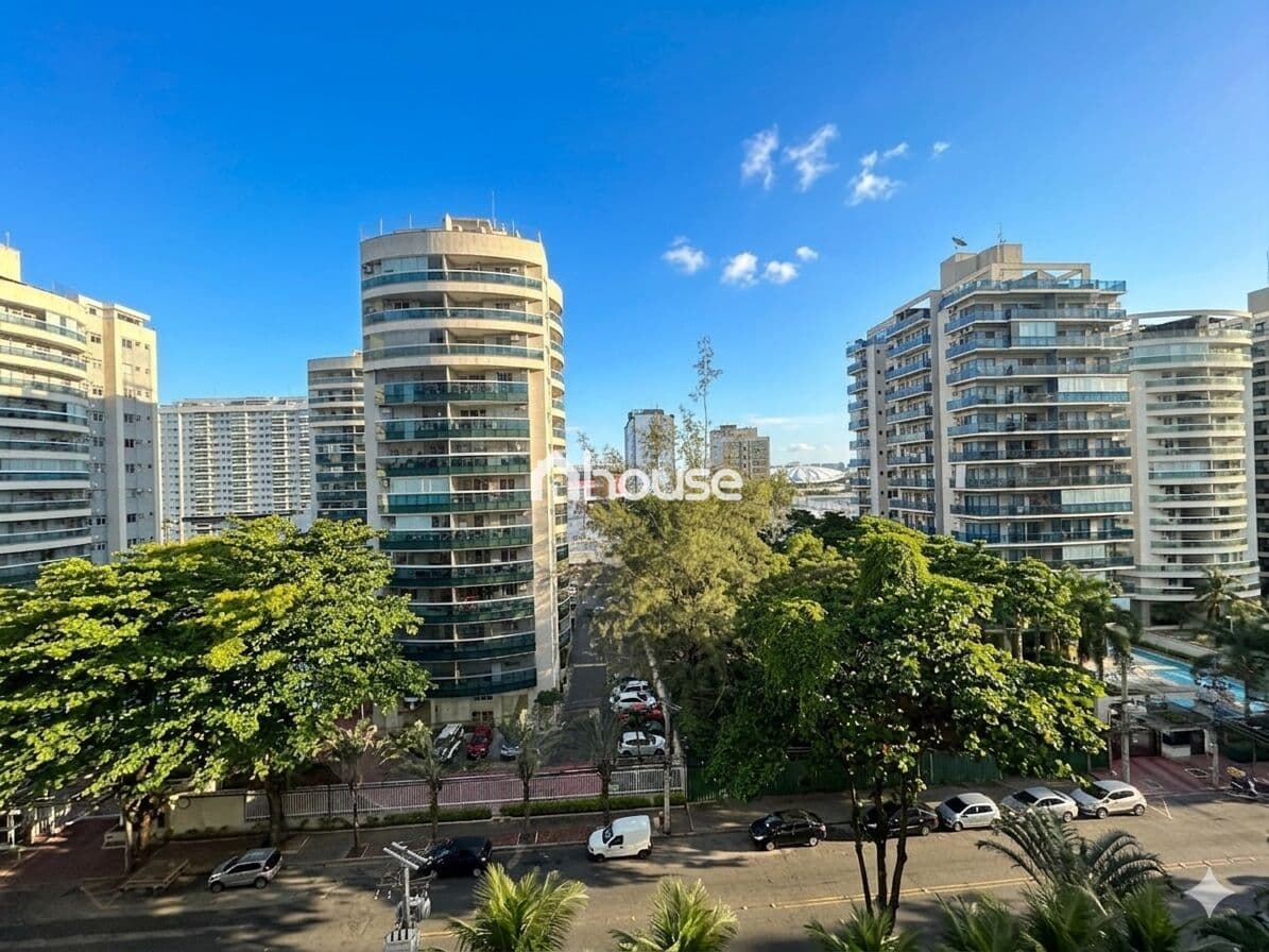 Rua Aroazes (Barra Olímpica)