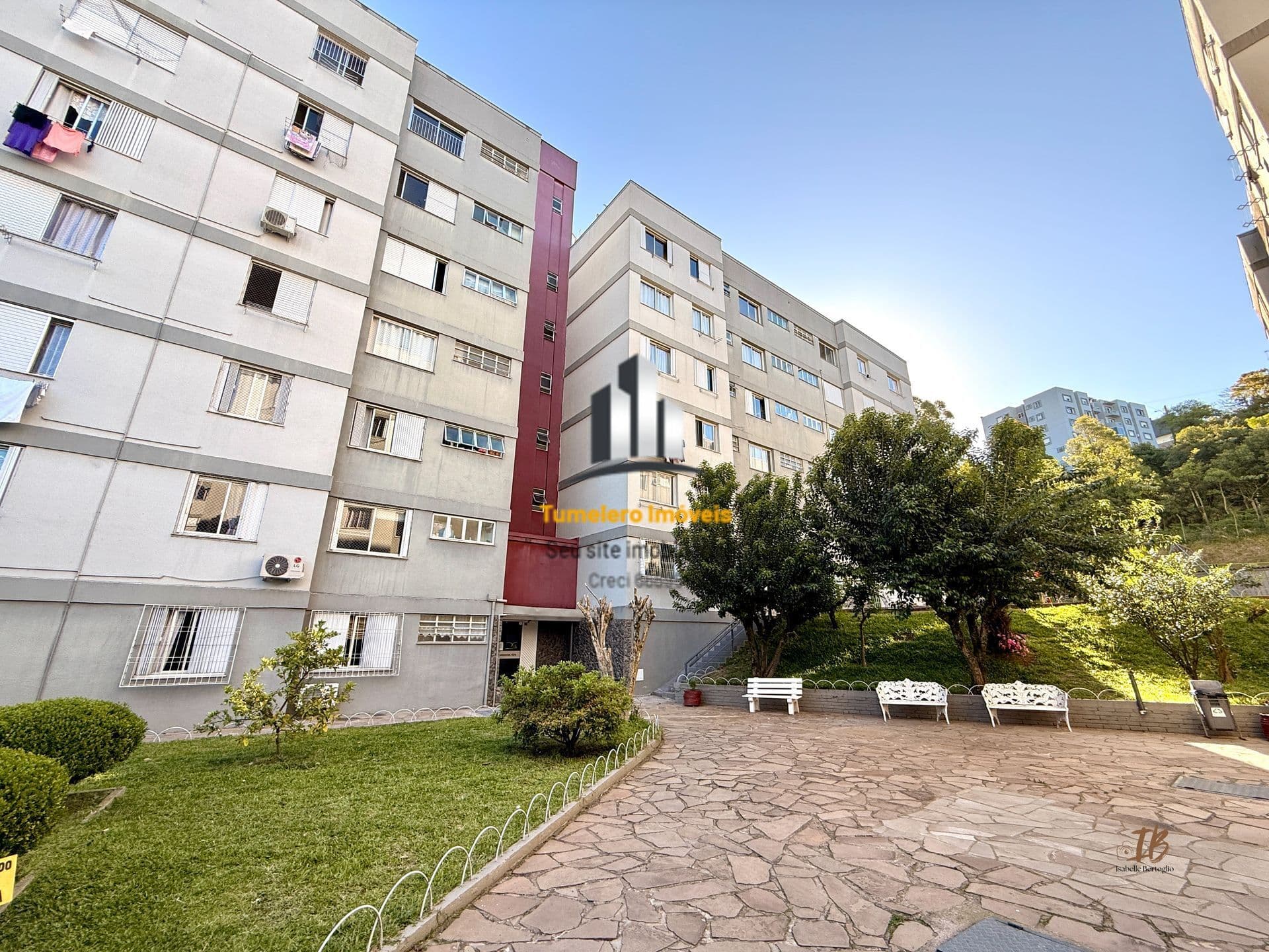 Apartamento em Caxias do Sul - Medianeira