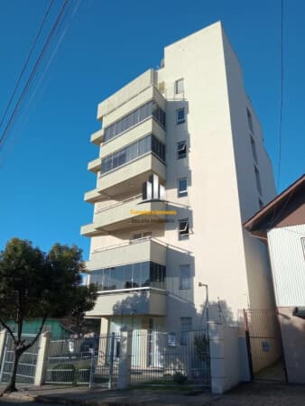 Apartamento em Caxias do Sul - Pio X