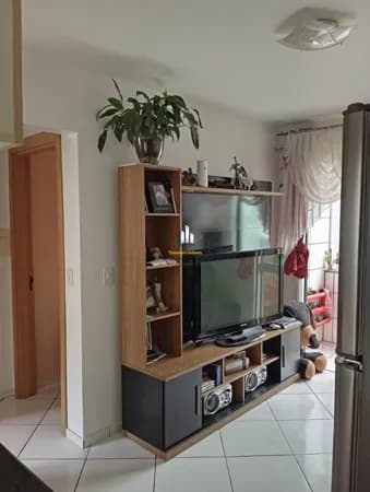 Apartamento em Caxias do Sul - São Victor COHAB
