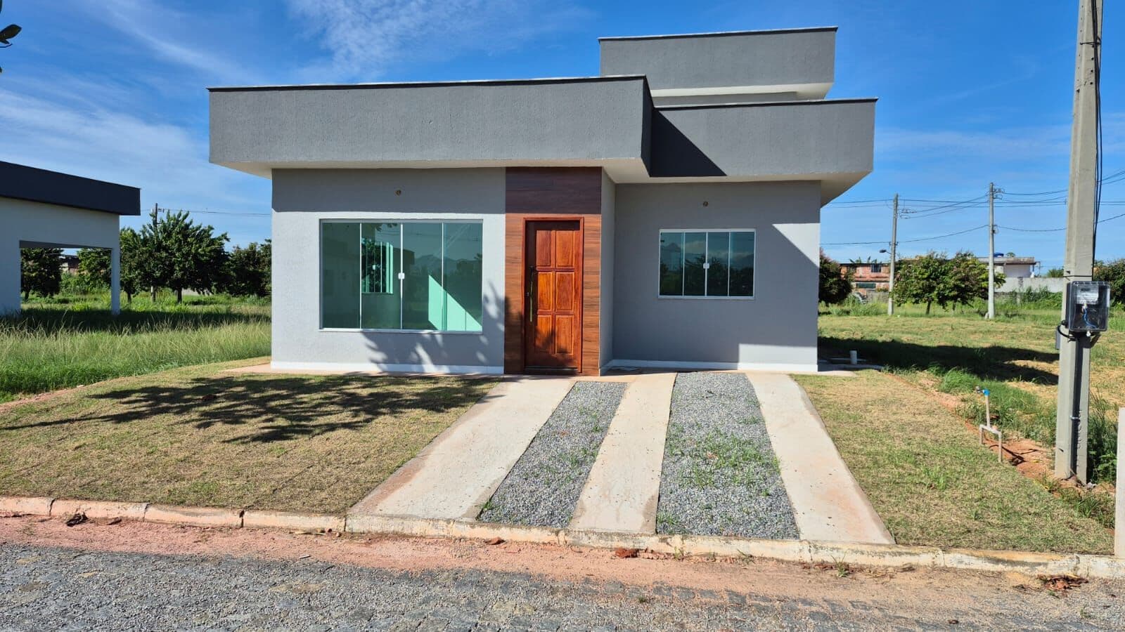 Excelente Casa Nova - Em Condomínio