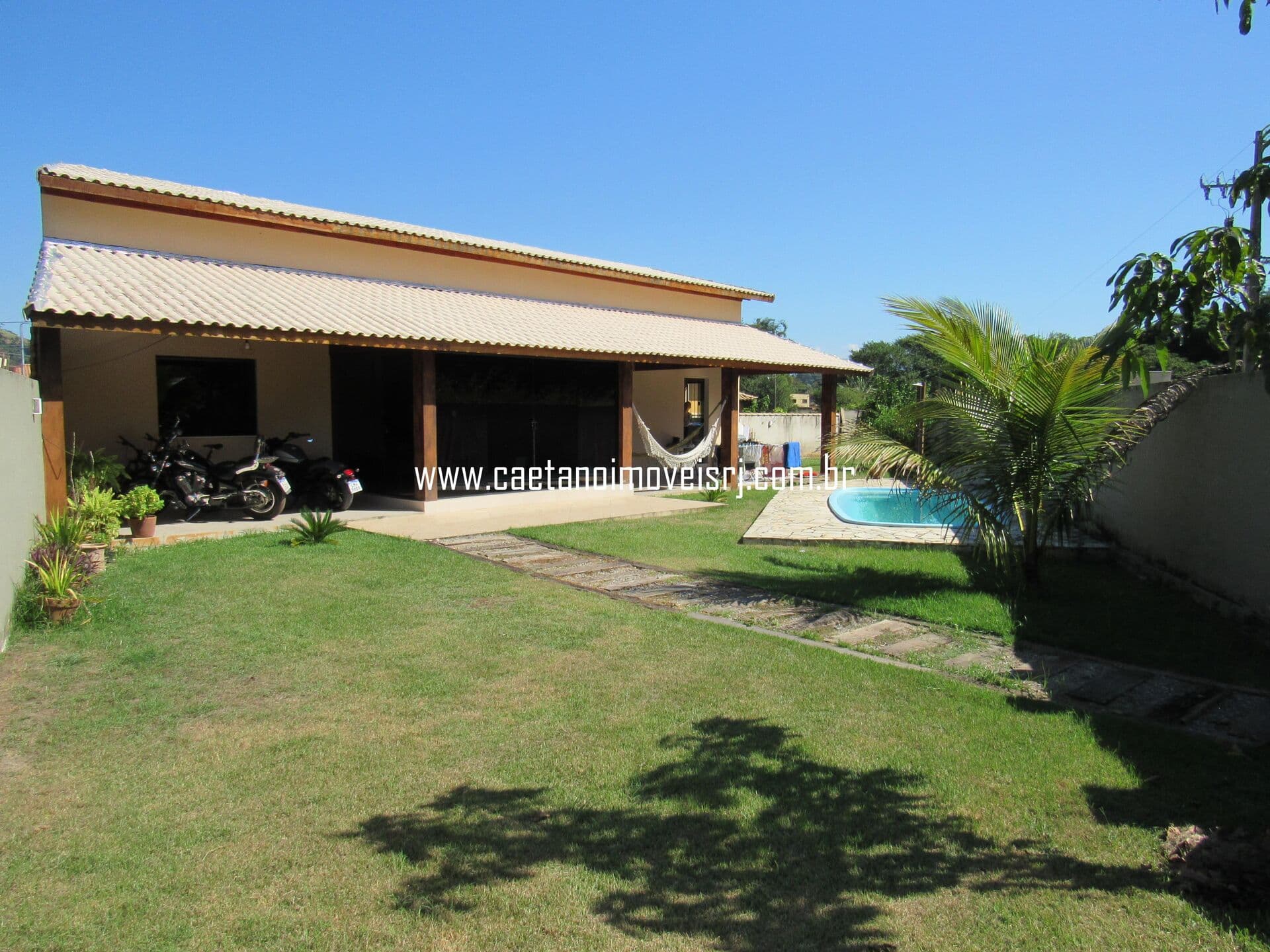 Excelente Casa C/ Quintal