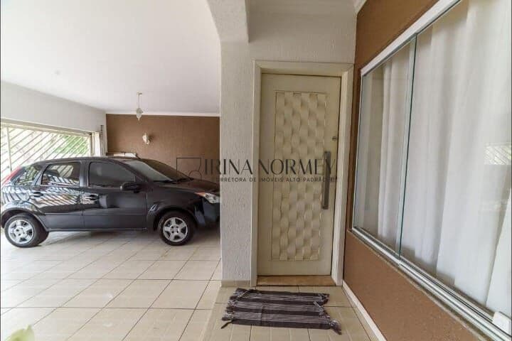 Casa á venda 5 dormitórios sendo 1 suite, 295m² no Bairro Mauá, São Caetano do Sul/SP
