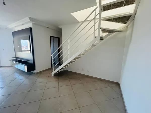 Cobertura com 110m² - 02 dorm e 01 vaga de garagem em São caetano do Sul