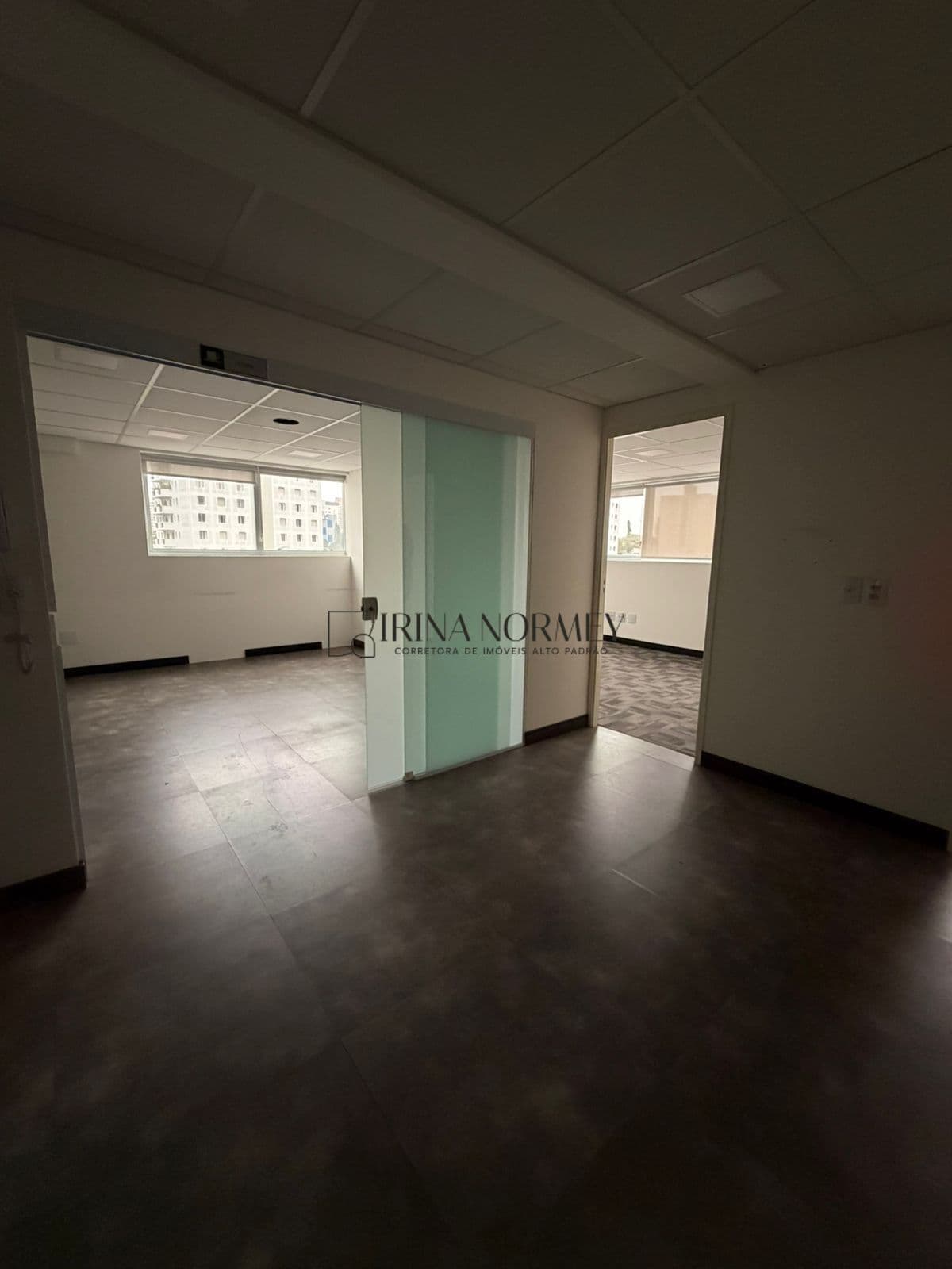 Ponto Comercial á venda no Bairro Vila Assunção, Santo André/SP