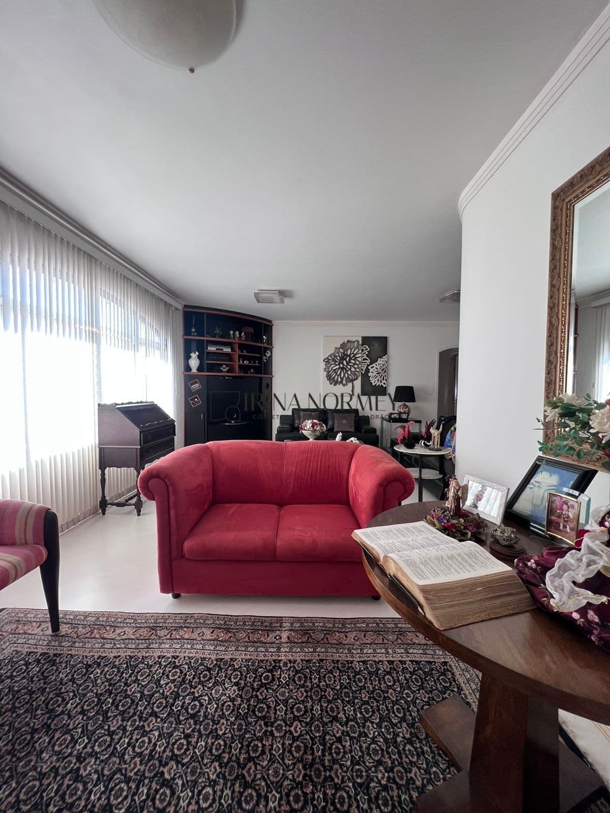 Apartamento á venda 3 dormitórios sendo 1 suite, 132m² no Bairro Santo Antônio, São Caetano do Sul/SP