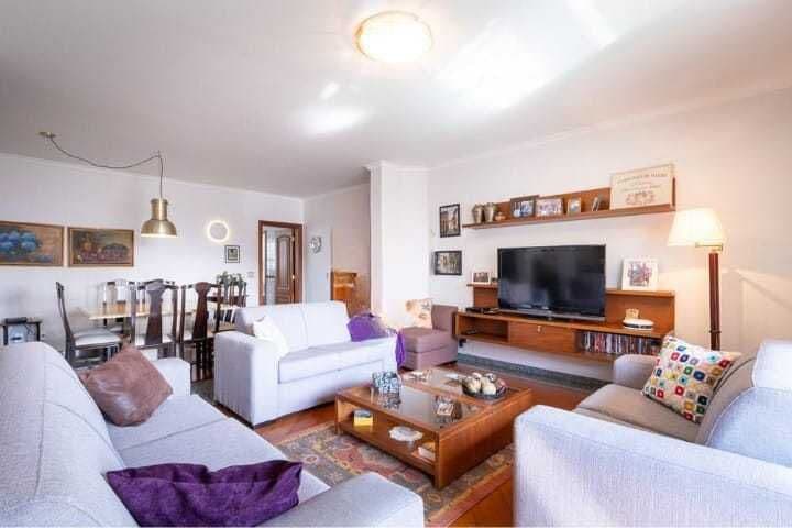 Apartamento à venda 4 dormitórios sendo 2 suítes no bairro Vila Bastos, Santo André/SP