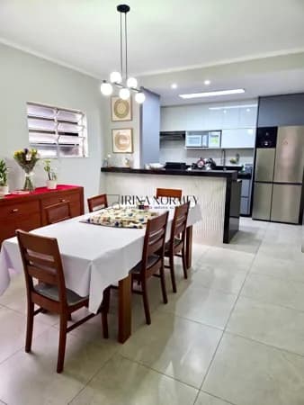 Sobrado à venda 4 dorm. (1 suíte com closet) no Bairro Jardim Monções, Santo André/SP