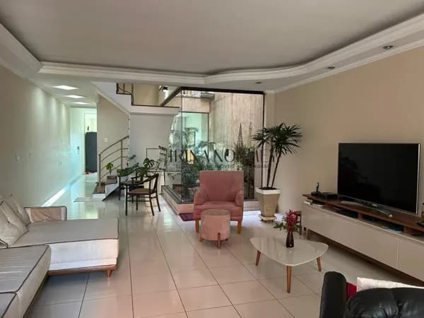 Sobrado á venda 3 suites no Bairro São José, São Caetano do Sul/SP