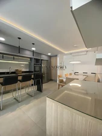 Apartamento á venda 2 dormitórios sendo 1 suite no Bairro Oswaldo Cruz, São Caetano do Sul/SP