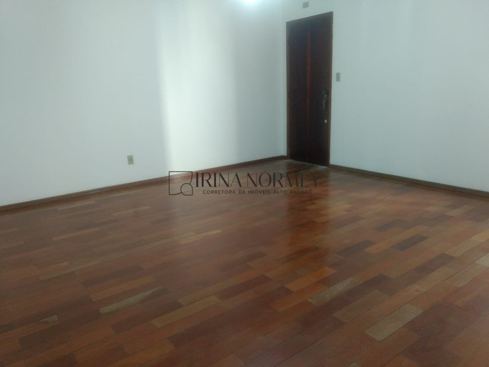 Cobertura á venda 2 dormitórios sendo 1 suite, no Bairro Santa Maria, São Caetano do Sul/SP