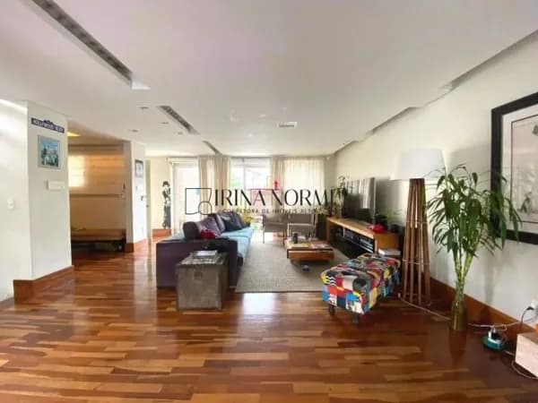 Sobrado á venda 3 suites no Bairro Olimpico, São Caetano do Sul/SP