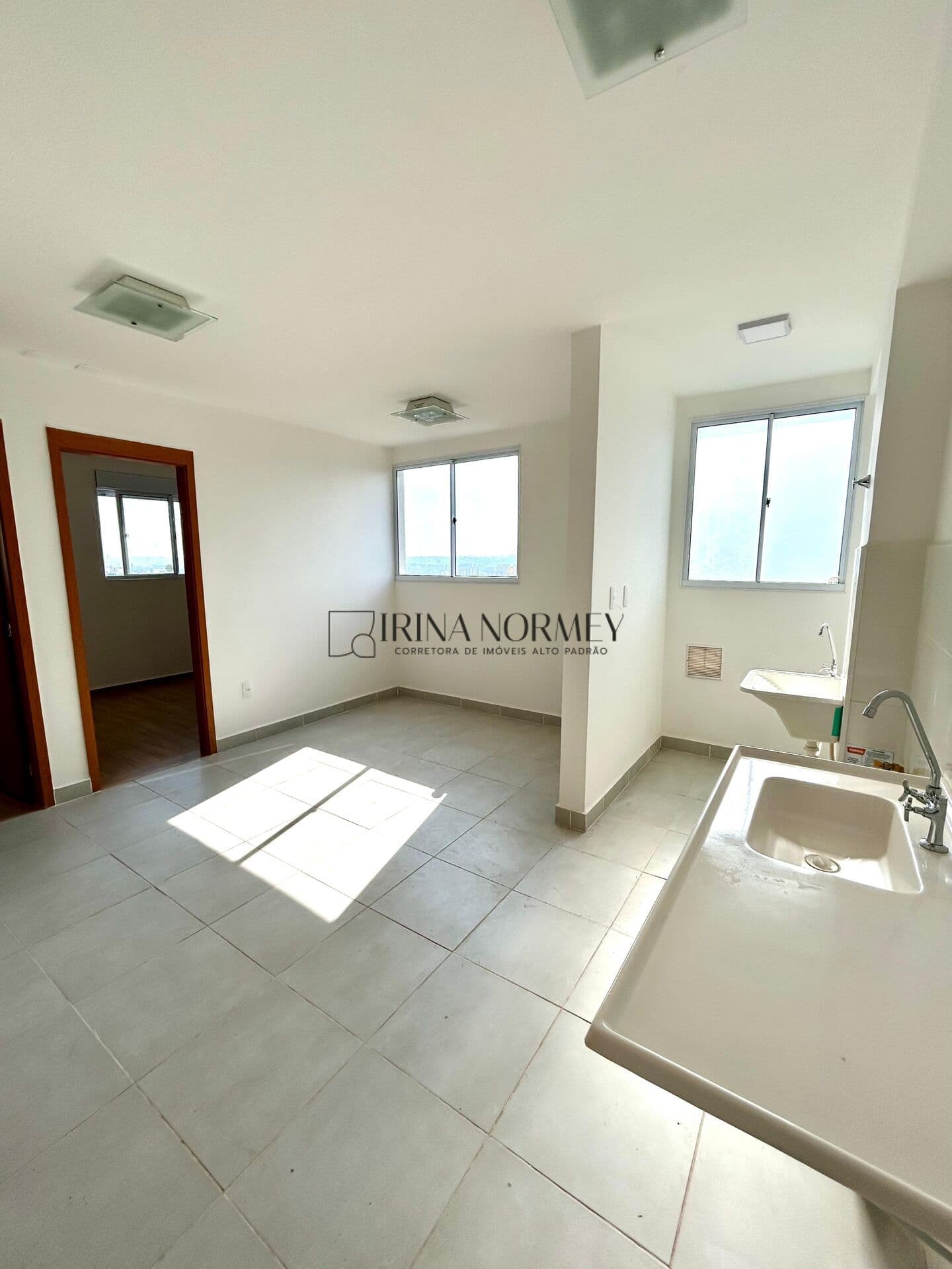 Apartamento para locação 2 dormitórios no Bairro Palmares, Santo André/SP