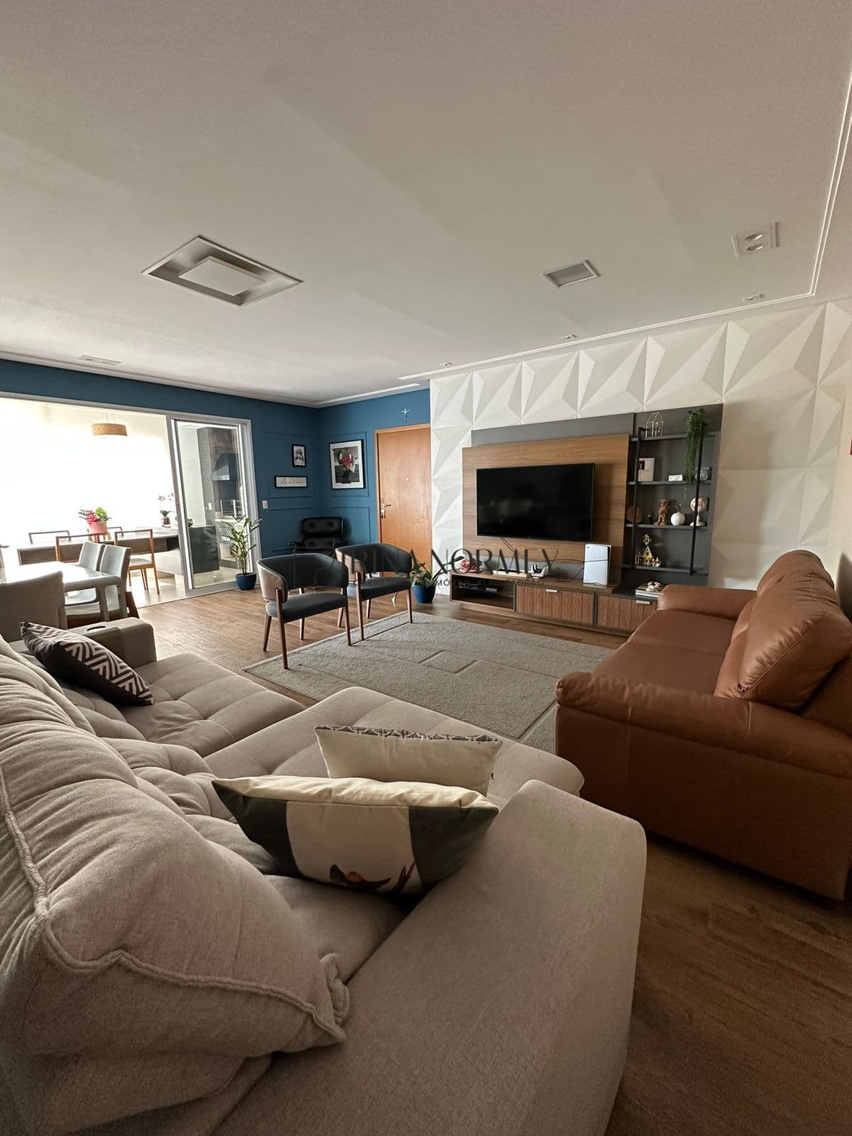 Apartamento á venda 4 dormitorios sendo 2 suites no Bairro Campestre, Santo André/SP