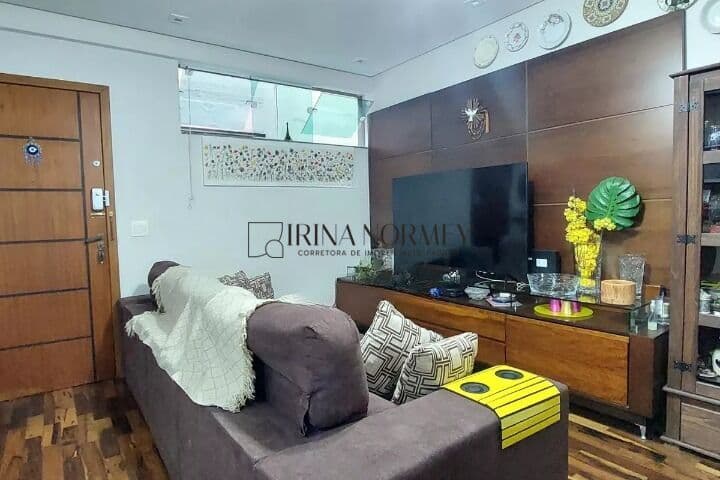 Apartamento á venda 2 dormitorios sendo 1 suite no Bairro Vila Valparaiso, Santo André/SP