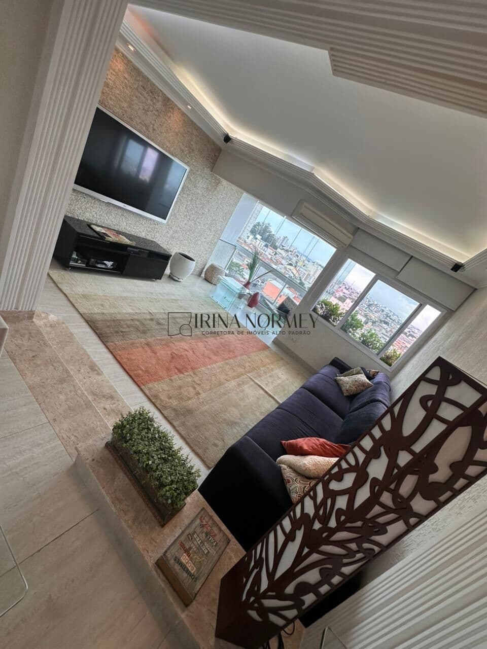Apartamento á venda 3 dormitorios sendo 1 suite no Bairro Cerâmica, São Caetano do Sul/SP