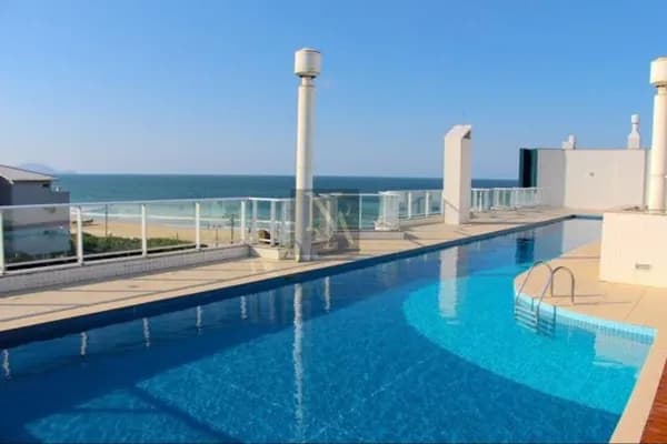 Apartamento pé na areia nos Ingleses Norte- Florianópolis