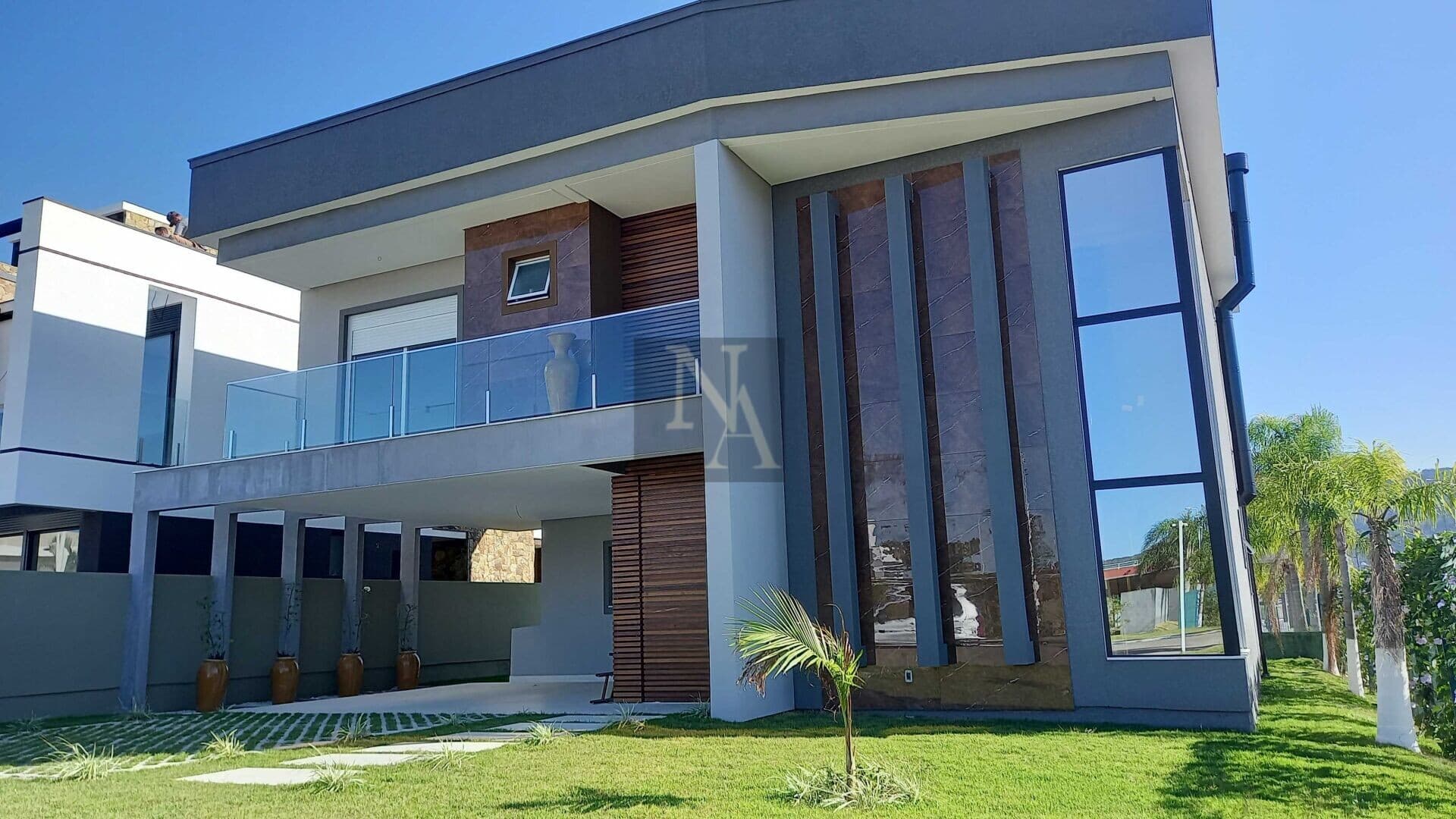 Casa Alto Padrão em Condomínio Fechado