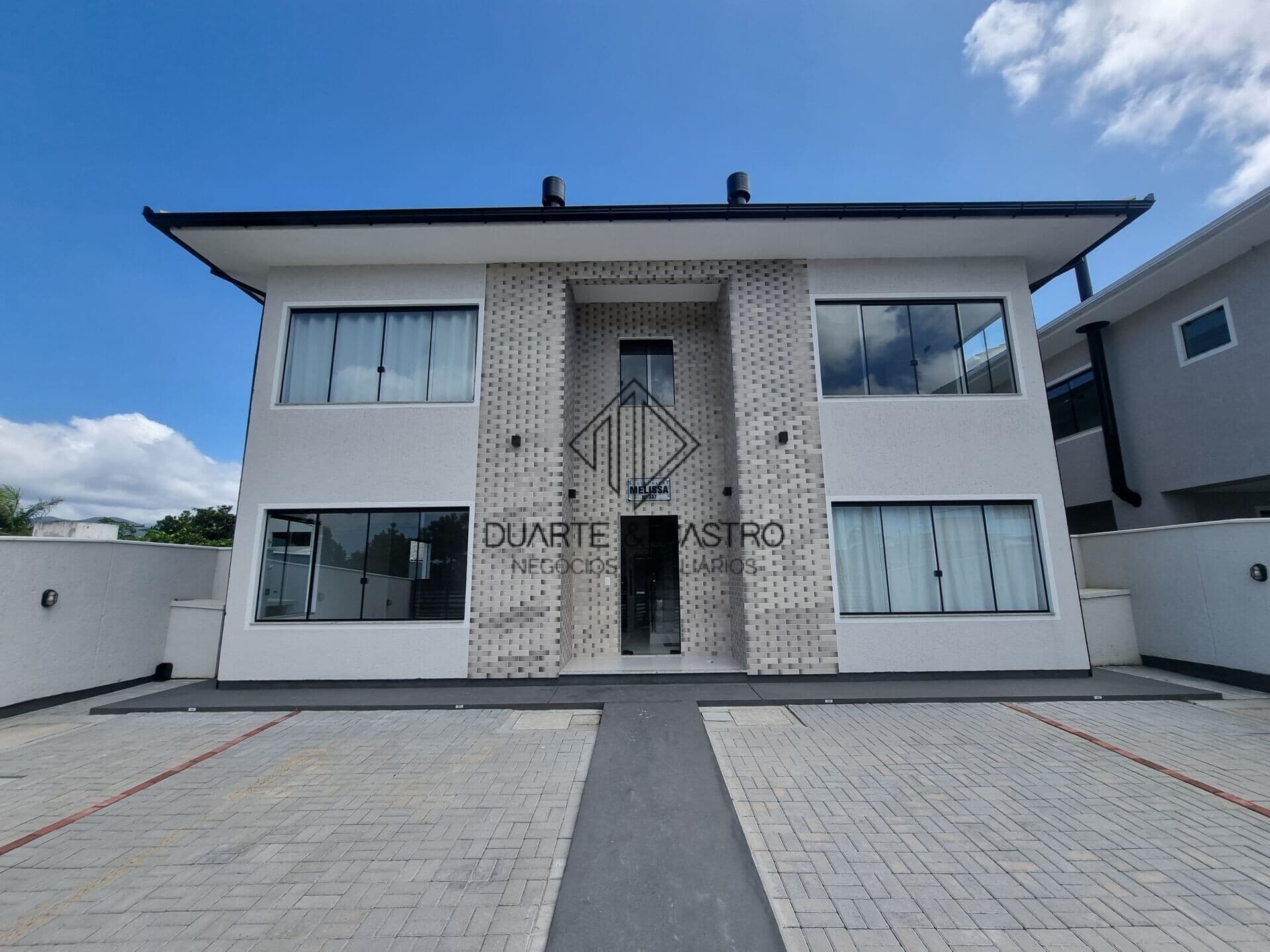 Apartamento na Praia a poucos metros do Mar