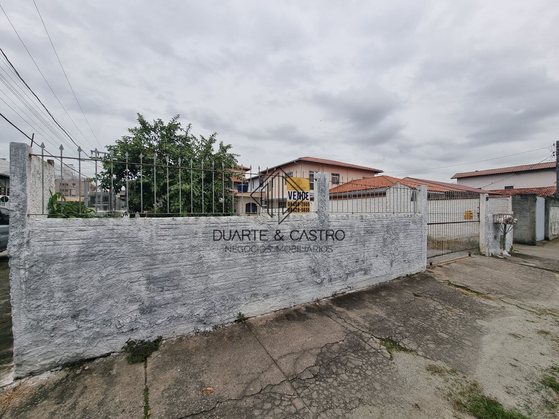 Casa em terreno de 360m²