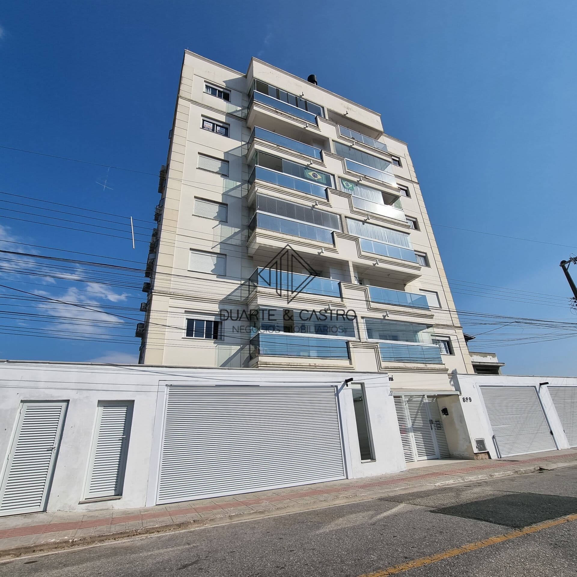 Apartamento pronto para morar.