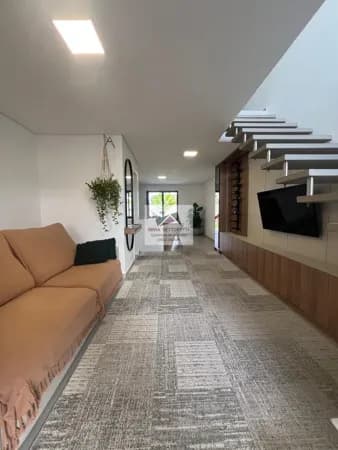 Casa Sobrado 3 dormitórios semimobiliado !