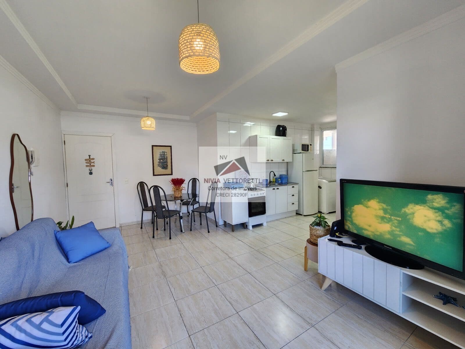 Apartamento 1 dormitório - 800 metros do mar!
