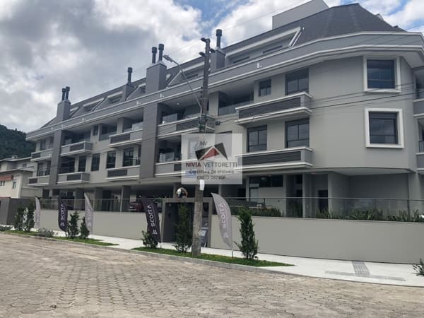 Apartamento 2 dormitórios mobiliado - próximo do MAR!