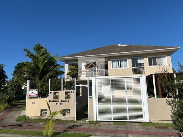 Casa 3 dormitórios - piscina privativa -900 metros do mar!
