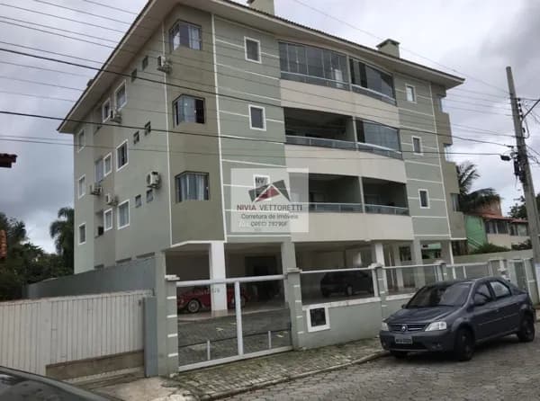 Apartamento mobiliado 2 km do mar!