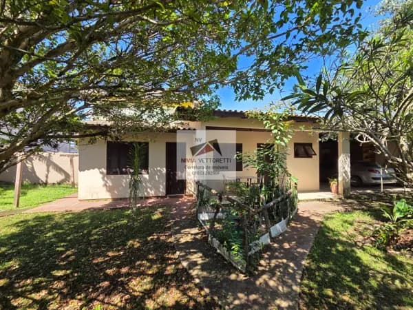 Casa Térrea 3 dormitórios em terreno de 1.067 metros