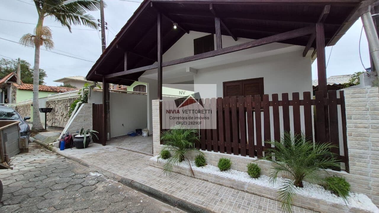 Casa Térrea com 5 dormitórios