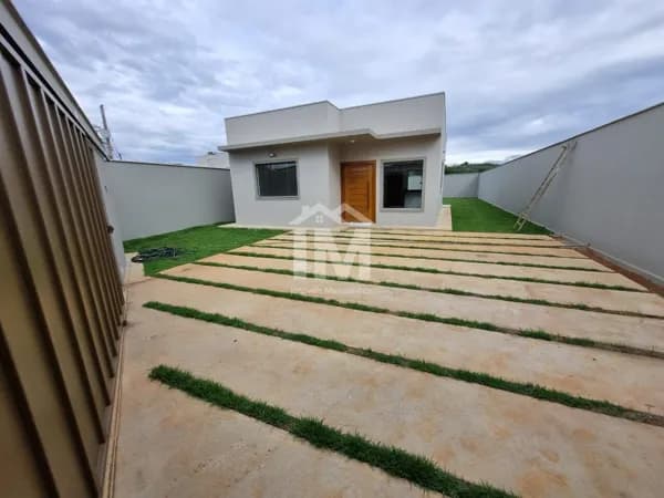 Casa nova 3 quartos, suite