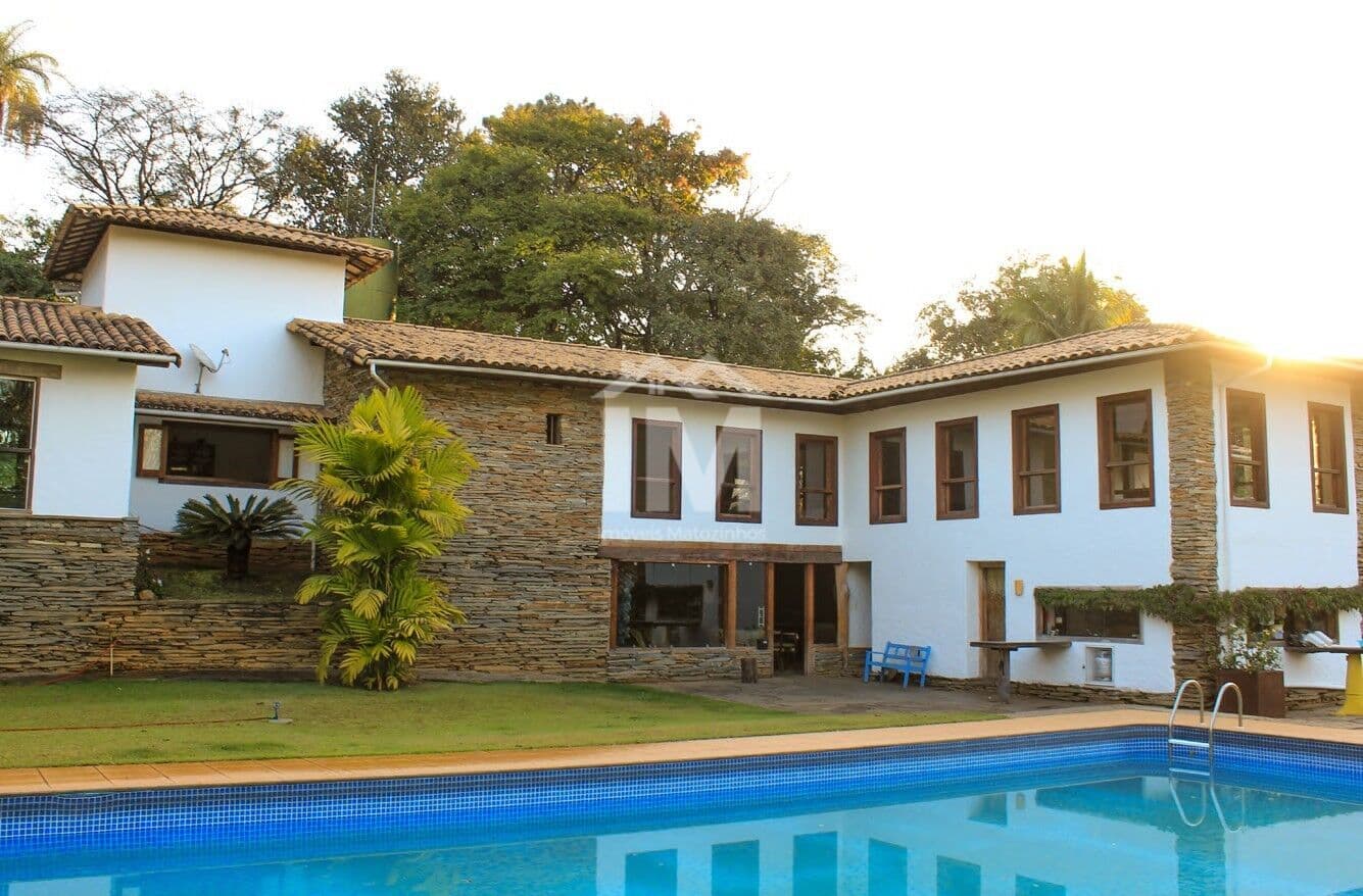 Sítio Alto Padrão