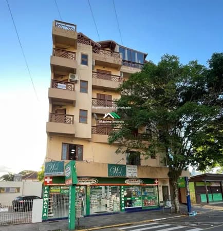 Apartamento 3 dormitórios com suíte no Centro
