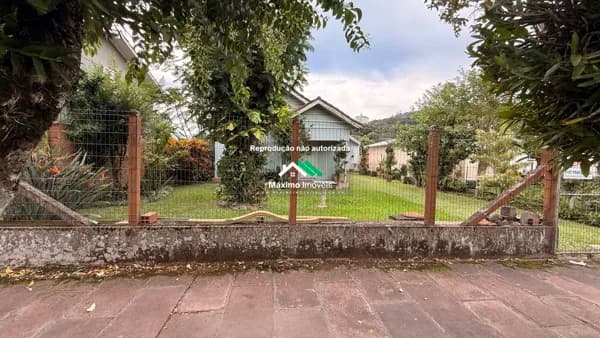 Terreno no bairro Centro em Igrejinha com 518 m2