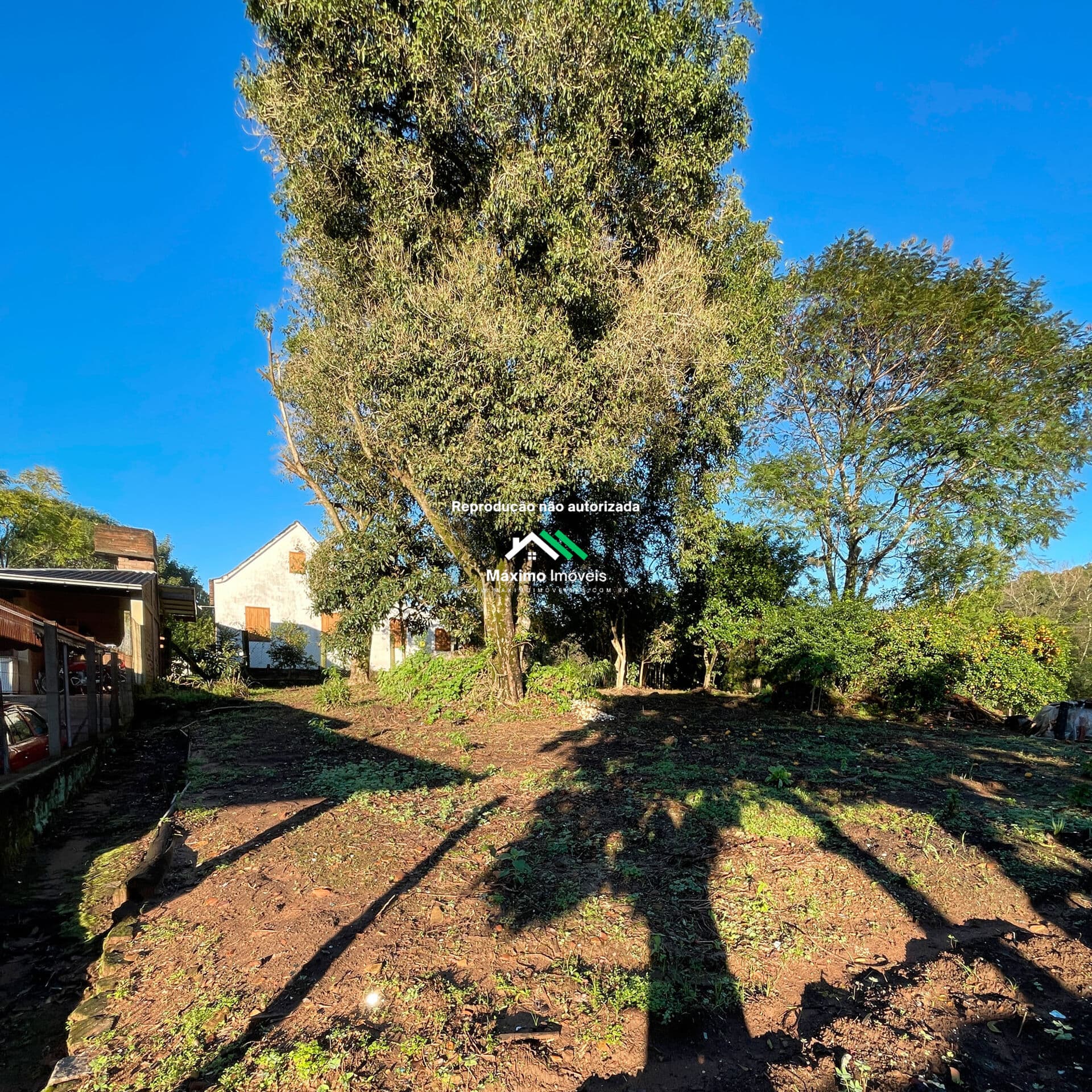 Terreno em local elevado no Bairro Vila Nova