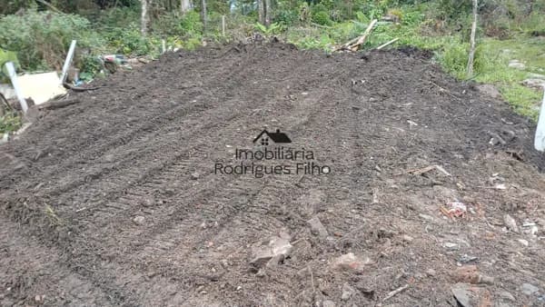 Terreno parcelado na Barra do Sai em Itapoá SC