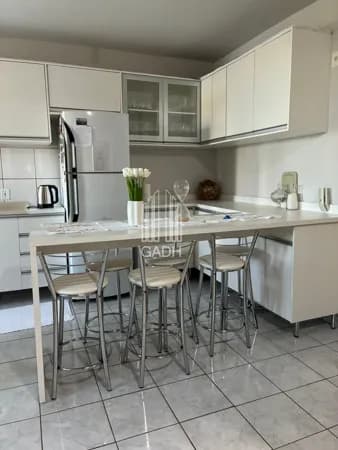Apartamento no Condomínio Gralha Azul
