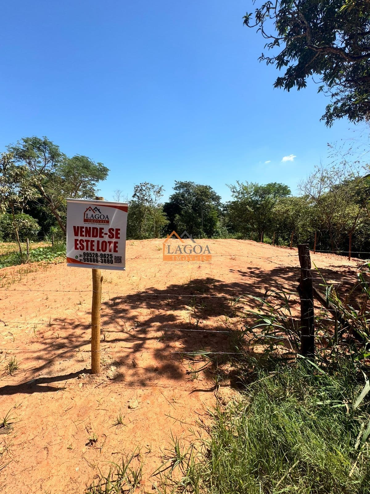 Lote/Terreno em Pedro Leopoldo - FERREIRA