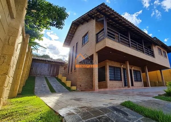 Casa em Pedro Leopoldo - Maria de Lourdes