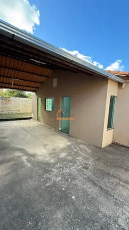 Casa em Pedro Leopoldo - Santa Tereza