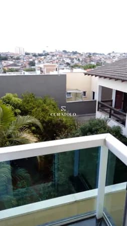 Casa à venda em condomínio, com 3 quartos na Vila Ré, São Paulo.
