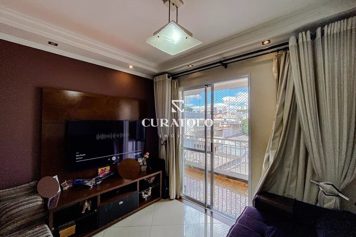 Apartamento à venda com 76 m², 3 quartos, varanda gourmet e 2 vagas na Vila Invernada, São Paulo.
